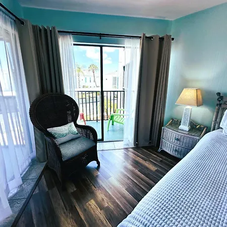 Villa Sun Plaza West Unit 110